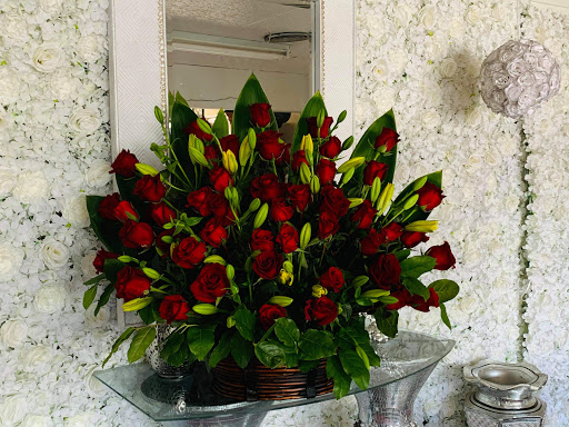 Florist «Floreria La Orquidea», reviews and photos, 510 S 1st St, Yakima, WA 98901, USA