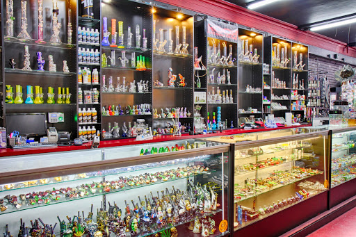 Tattoo Shop «Hazy Daze Tattoo Studio», reviews and photos, 2104 Strand St, Galveston, TX 77550, USA