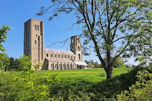 Wymondham Abbey image