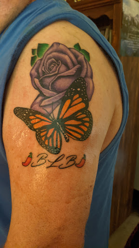 Tattoo Shop «BREW CITY TATTOO», reviews and photos, 4637 S 108th St, Milwaukee, WI 53228, USA