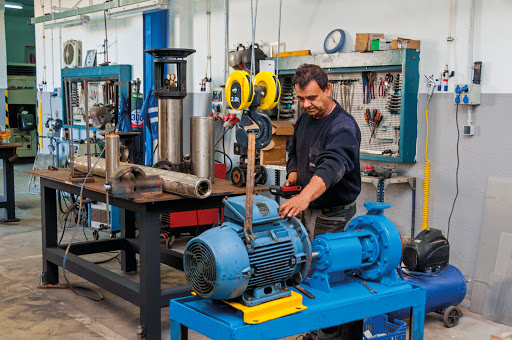 Elèctrica Pintó en Santpedor, Barcelona