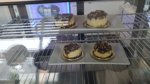 Dessert Shop «Ketsourine Macarons», reviews and photos, 500 Westlake Center, Daly City, CA 94015, USA