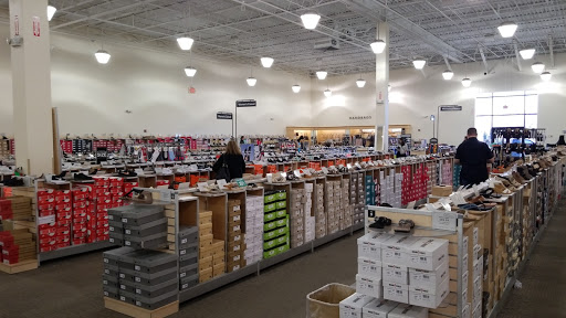 Shoe Store «DSW Designer Shoe Warehouse», reviews and photos, 2426 Lincoln Hwy, Langhorne, PA 19047, USA