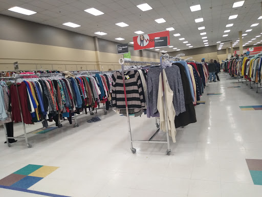 Thrift Store «Savers», reviews and photos