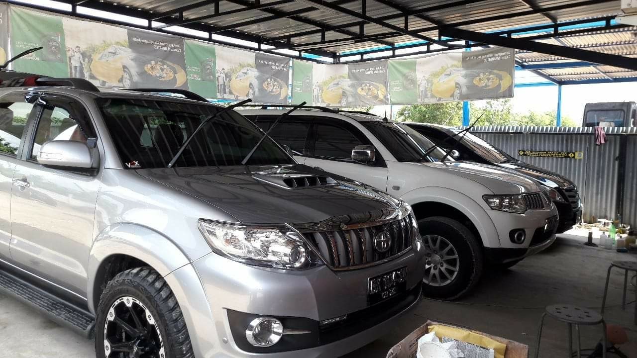 Gambar Salon Mobil Agoes 3m