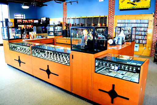 Pawn Shop «P&A Pawn And Gun», reviews and photos, 150 1st Ave E, Hendersonville, NC 28792, USA