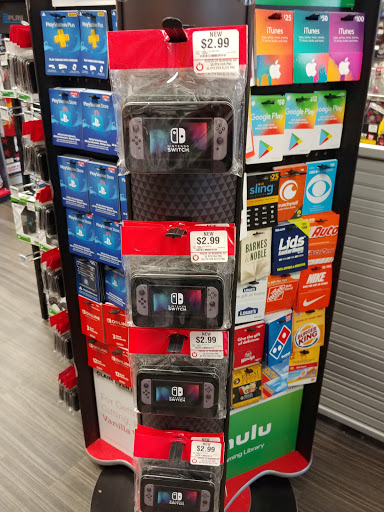 Video Game Store «GameStop», reviews and photos, 1633 Miller Park Way, West Milwaukee, WI 53214, USA