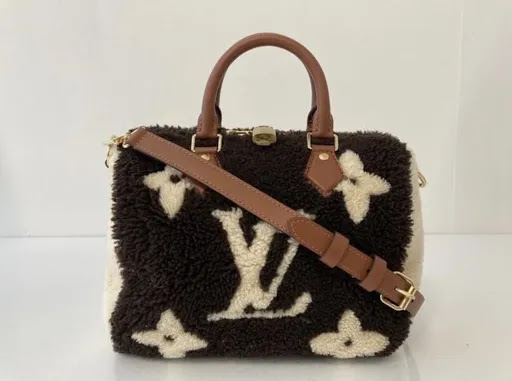 Pawn Shop «Money & More», reviews and photos, 1025 S Riverside Dr, Iowa City, IA 52246, USA