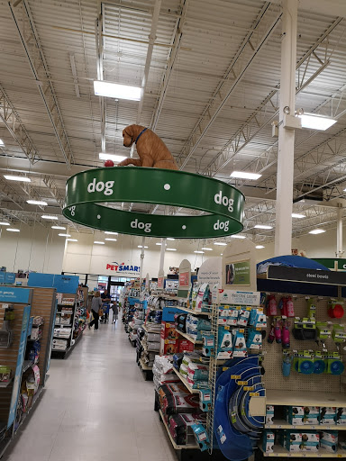 Pet Supply Store «PetSmart», reviews and photos, 67 Consumer Square, Plattsburgh, NY 12901, USA
