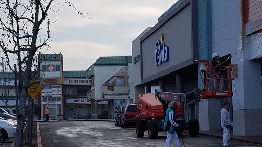 Shopping Mall «Crenshaw Imperial Plaza Shopping Center», reviews and photos, 2900 W Imperial Hwy, Inglewood, CA 90303, USA