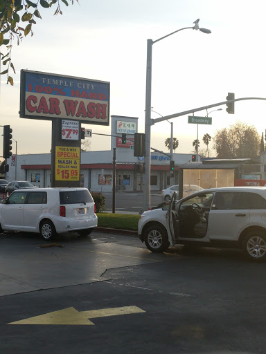 Car Wash «Temple City Car Wash», reviews and photos, 5500 Rosemead Blvd, Temple City, CA 91780, USA