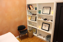 Vitellas Zhang Acupuncture - Photo 7 - Car repair in Columbus, OH, Columbus