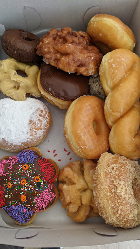 Donut Shop «The Jelly Donut», reviews and photos, 2897 Hopyard Rd, Pleasanton, CA 94588, USA