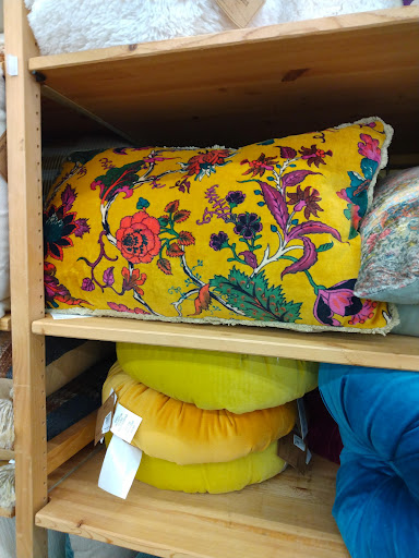 Furniture Store «Cost Plus World Market», reviews and photos, 6000 Northwest Hwy, Crystal Lake, IL 60014, USA