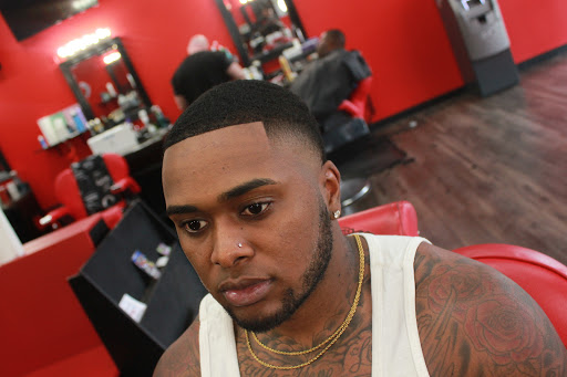 Barber Shop «Skillz Barber Shop New Summer hours», reviews and photos, 955 Fields Dr, Bowling Green, KY 42104, USA