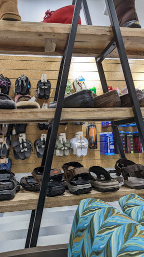 Shoe Store «Roderer Shoe Center», reviews and photos, 316 E Stroop Rd, Dayton, OH 45429, USA