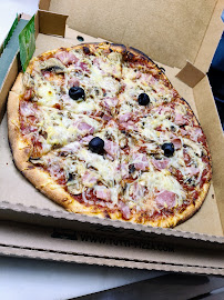 Plats et boissons du Pizzeria Tutti Pizza Revel - n°2