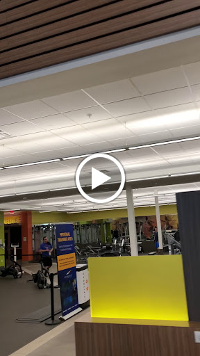 Gym «LA Fitness», reviews and photos, 620 N York St, Elmhurst, IL 60126, USA