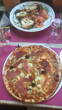 Plats et boissons du Pizzeria La Strada à Saint-Sever - n°18