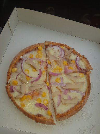 The Net Café, 25 Ahmadu Bello Way, Jos, Nigeria, Pizza Delivery, state Plateau