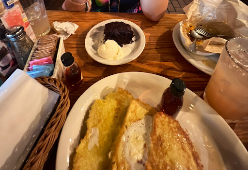 American Restaurant «Cracker Barrel Old Country Store», reviews and photos, 19550 Coastal Hwy, Rehoboth Beach, DE 19971, USA