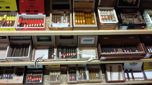 Tobacco Shop «Tobacco Cigar», reviews and photos, 1596 N Farnsworth Ave, Aurora, IL 60505, USA