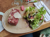 Steak tartare du Restaurant français L'Albatros à Saint-Cyr-sur-Mer - n°3