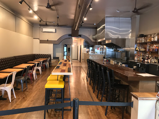 Browndog Treats, Drinks, & Eats, 120 E Main St, Northville, MI 48167, USA, 