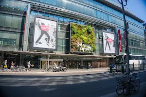 Galeries Lafayette image