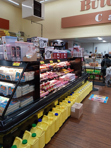 Supermarket «Food Fair La Gran Marqueta», reviews and photos, 946 Market St, Paterson, NJ 07513, USA