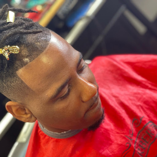 Barber Shop «Ridges Barber Shop and Beauty Salon - Ethnic Hair Care», reviews and photos, 7630 Fry Rd Ste 500, Cypress, TX 77433, USA