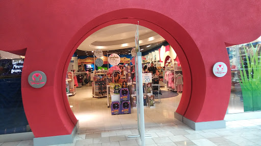 Shopping Mall «Shops at Rivercenter», reviews and photos, 849 E Commerce St, San Antonio, TX 78205, USA