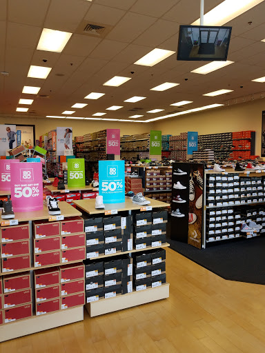 Shoe Store «Rack Room Shoes», reviews and photos, 6 McKenna Rd, Arden, NC 28704, USA