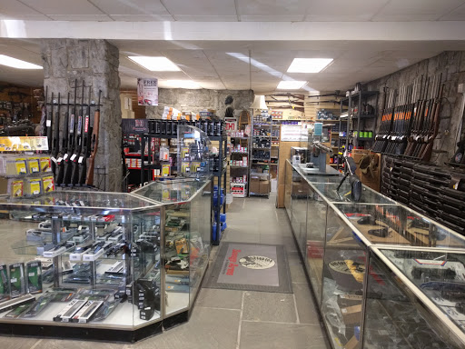 Outdoor Sports Store «Powderhorn Outdoor Sports Center», reviews and photos, 5755 Williston Rd, Williston, VT 05495, USA