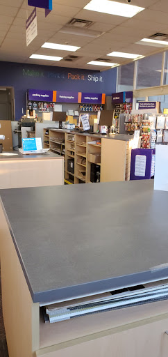 Print Shop «FedEx Office Print & Ship Center», reviews and photos, 114 Washington Ave, North Haven, CT 06473, USA