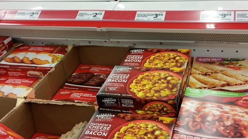 Grocery Store «Save-A-Lot», reviews and photos, 611 N 12th St, Lebanon, PA 17046, USA