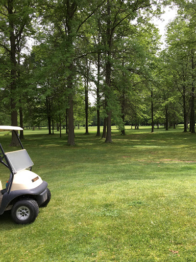 Golf Course «Maple Grove Golf Course», reviews and photos, 6360 Secor Rd, Lambertville, MI 48144, USA