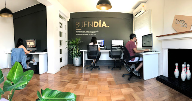 BUENDIA Agencia de Diseño