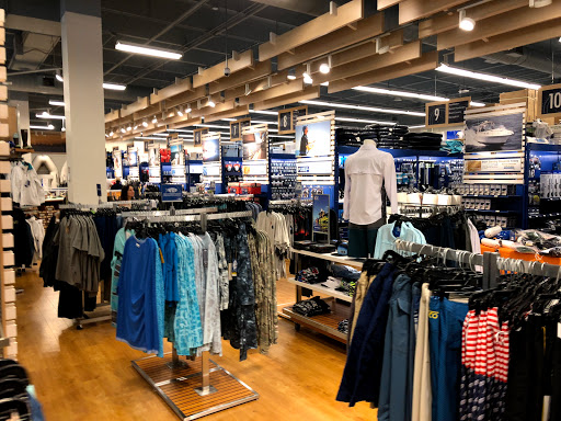 Marine Supply Store «West Marine», reviews and photos, 17641 Biscayne Blvd, Aventura, FL 33160, USA