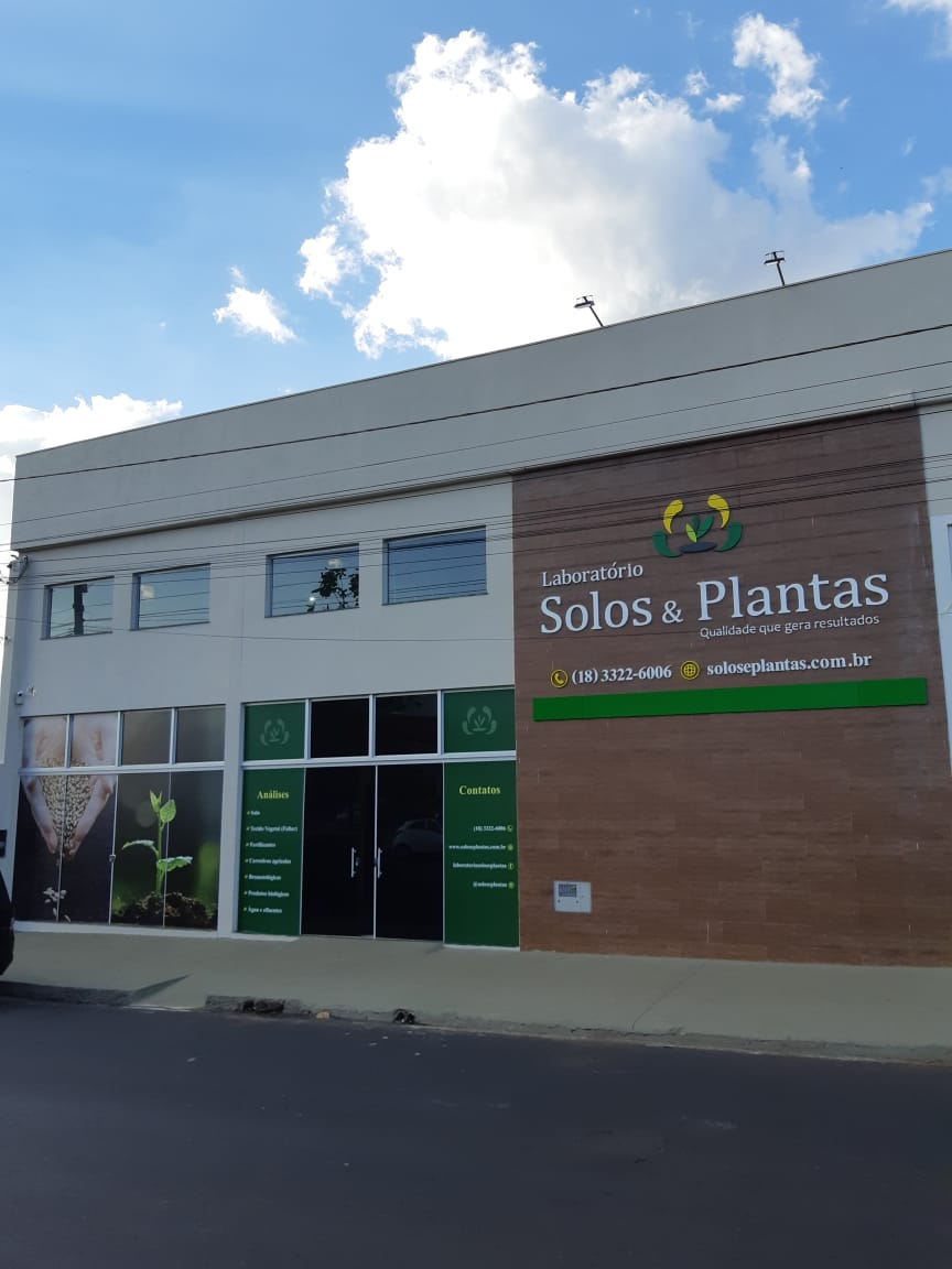 Laboratório Solos & Plantas - Unidade Assis