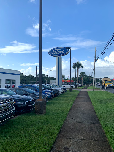 Car Dealer «Gary Smith Ford», reviews and photos, 1 Beal Pkwy NW, Fort Walton Beach, FL 32548, USA