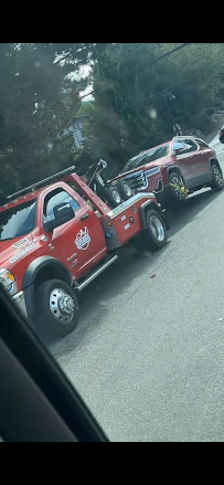 Roadside champion towing - Photo 2 - Car repair in Seattle, WA, Seattle