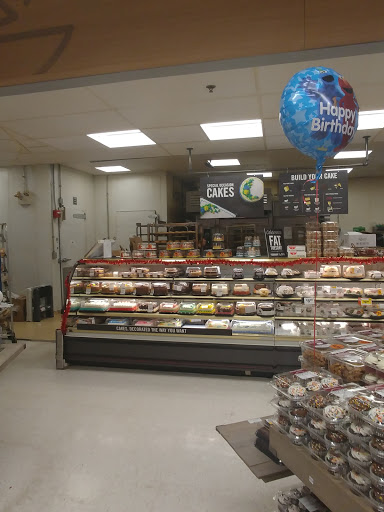 Grocery Store «Super Stop & Shop», reviews and photos, 7417 Grand Ave, Maspeth, NY 11378, USA