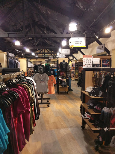 Harley-Davidson Dealer «Harley-Davidson Louisville», reviews and photos, 1700 Arthur St, Louisville, KY 40208, USA