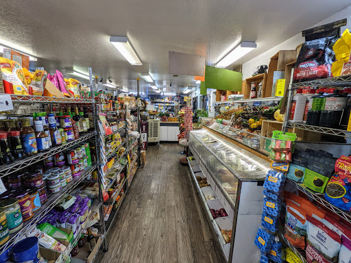 Grocery Store «Glenshire General Store», reviews and photos, 10095 Dorchester Dr A, Truckee, CA 96161, USA