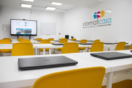 INFORMATICASA | Servicios informáticos y telecomunicaciones en Aracena, Huelva