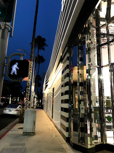 Cosmetics Store «SEPHORA», reviews and photos, 270 N Beverly Dr, Beverly Hills, CA 90210, USA