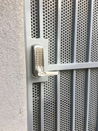 Locksmith «Prime Locksmith», reviews and photos, 14107 Burbank Blvd, Van Nuys, CA 91401, USA