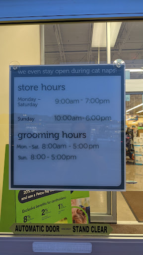 Pet Supply Store «Petco Animal Supplies», reviews and photos, 16710 Royalton Rd, Strongsville, OH 44136, USA