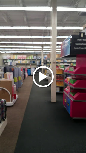 Office Supply Store «Staples», reviews and photos, 550 Market Pl Blvd, Hamilton Township, NJ 08691, USA